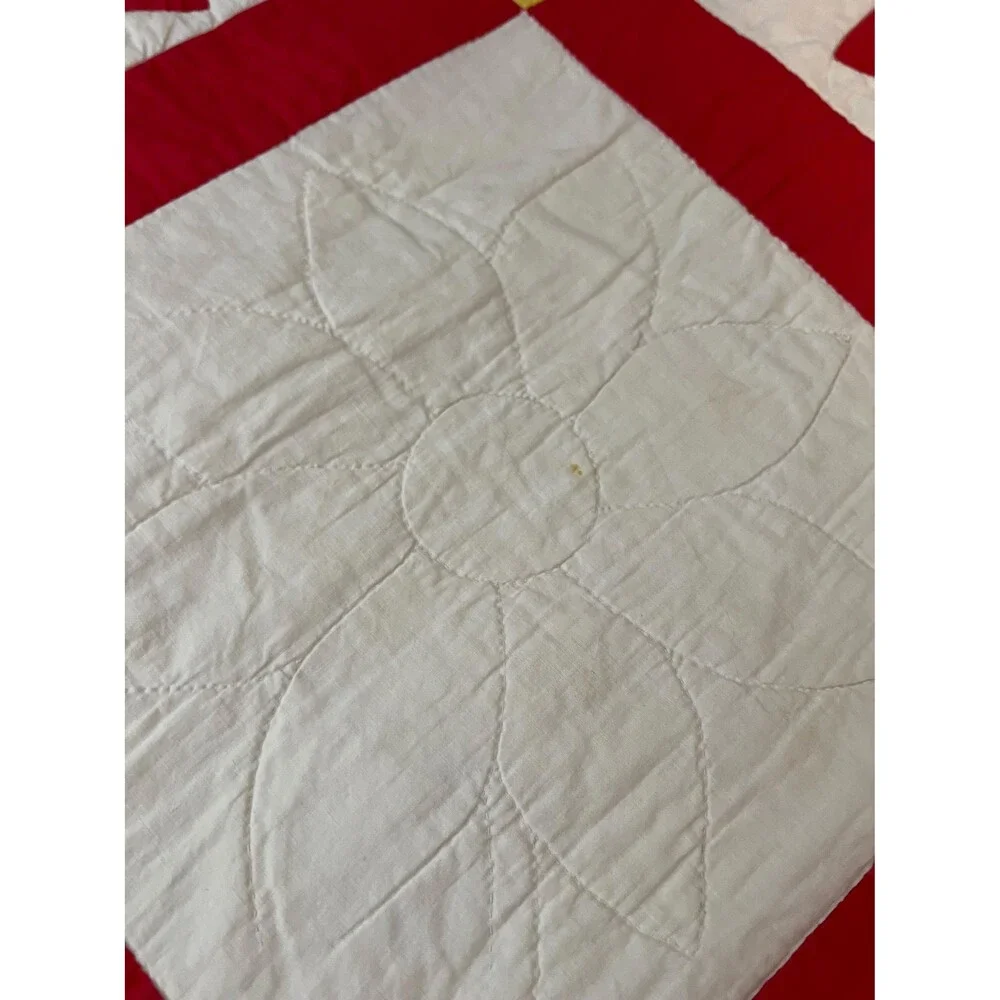 Vintage Red and White Sunflower Quilt